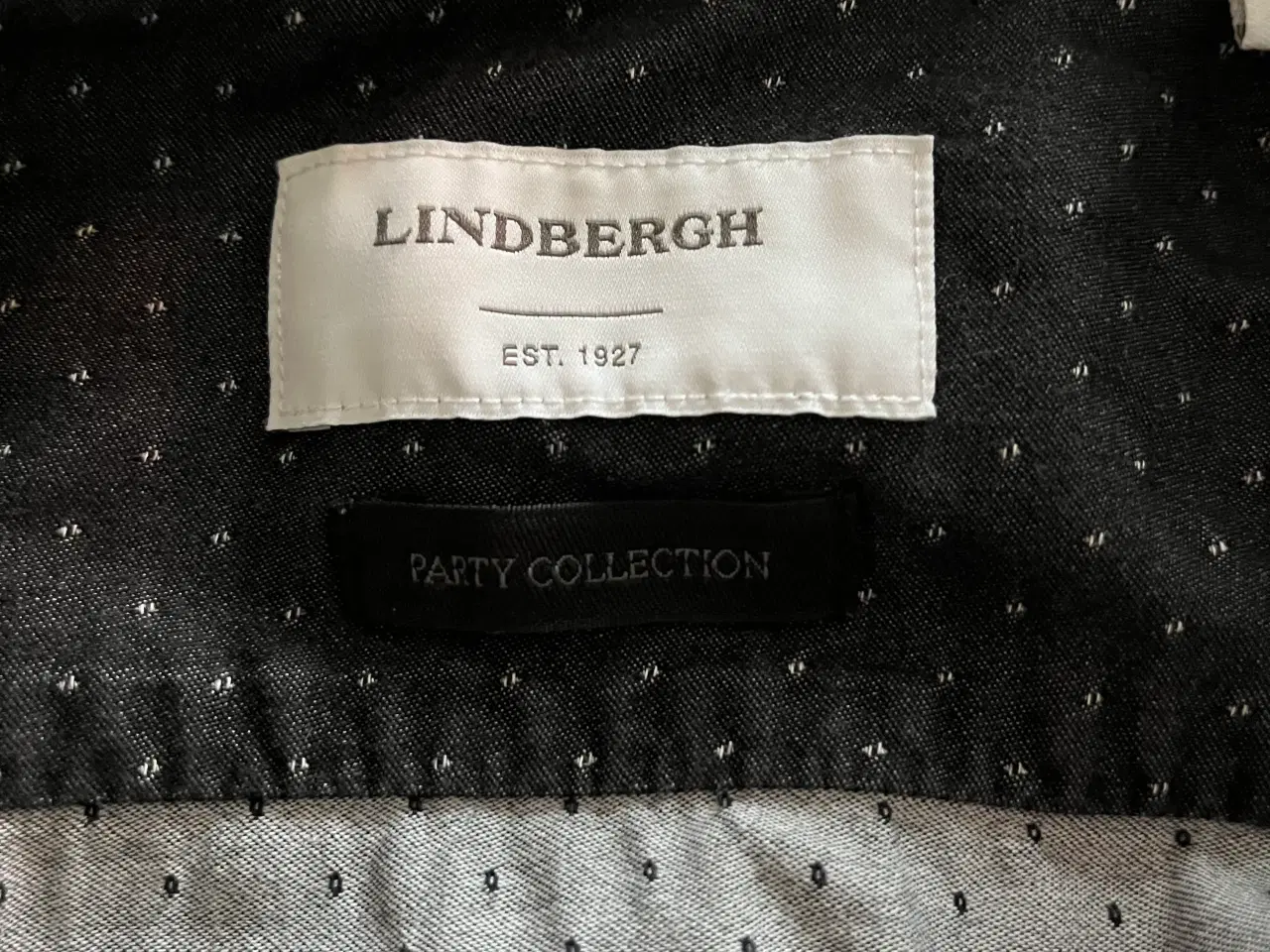 Billede 3 - Lindbergh skjorte XL
