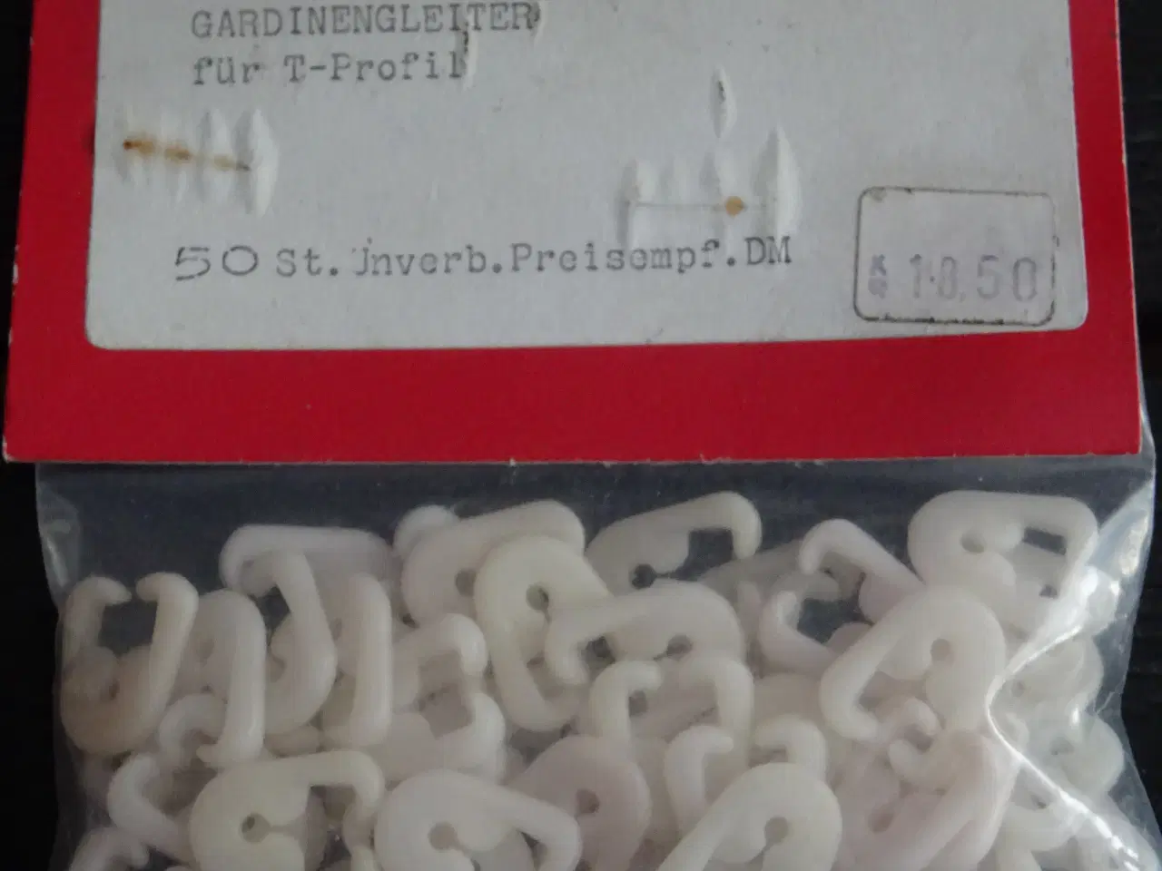 Billede 4 - MKP ,veteran campingvogn ny gardin holder og stop