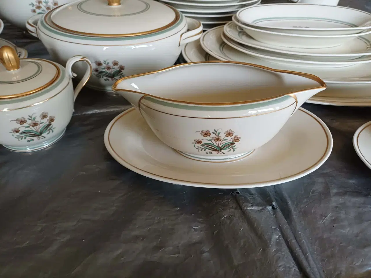 Billede 4 - Kaffe- og spisestel