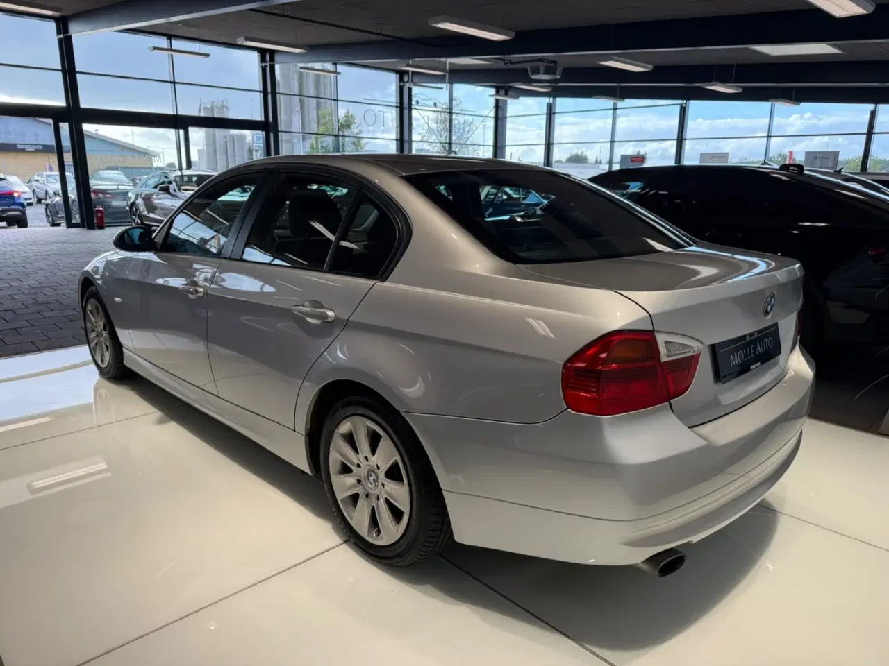 Billede 4 - BMW 318i 2,0