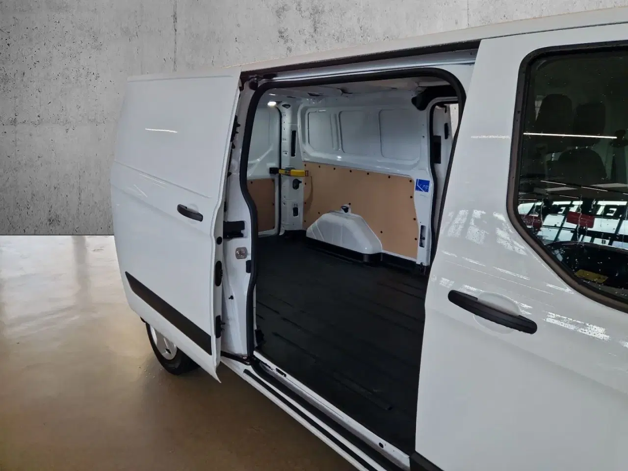 Billede 10 - Ford Transit Custom 300L 2,0 TDCi 130 Trend aut.