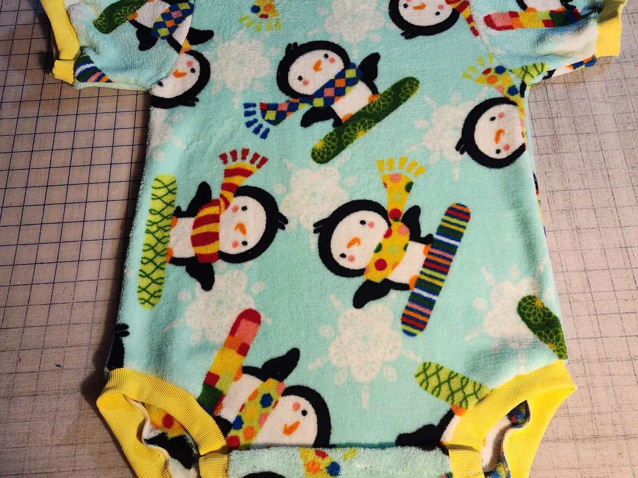 Billede 1 - voksen bodystocking