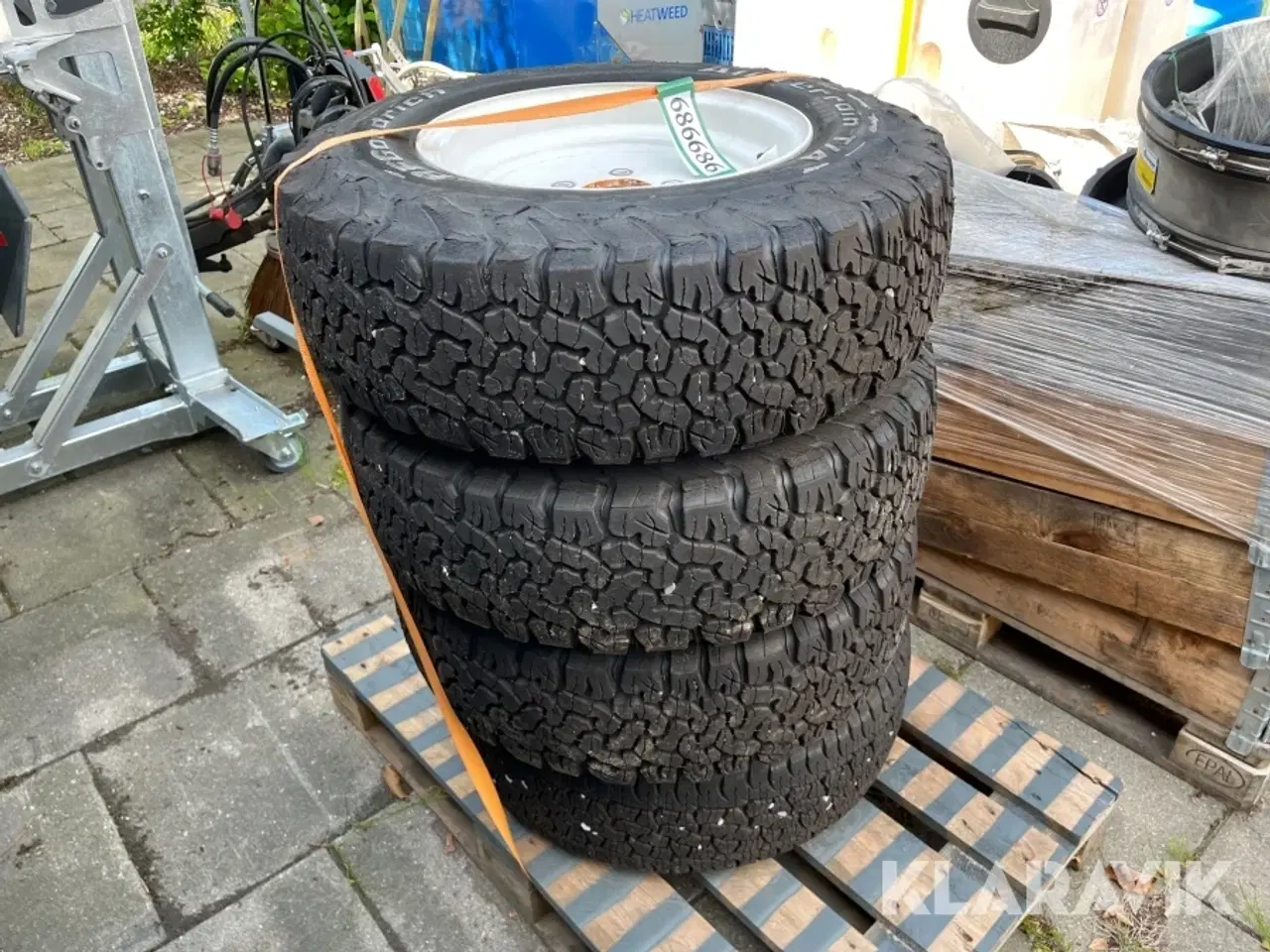 Billede 2 - Dæk BF Goodrich LT245/75R16 - 4 styk