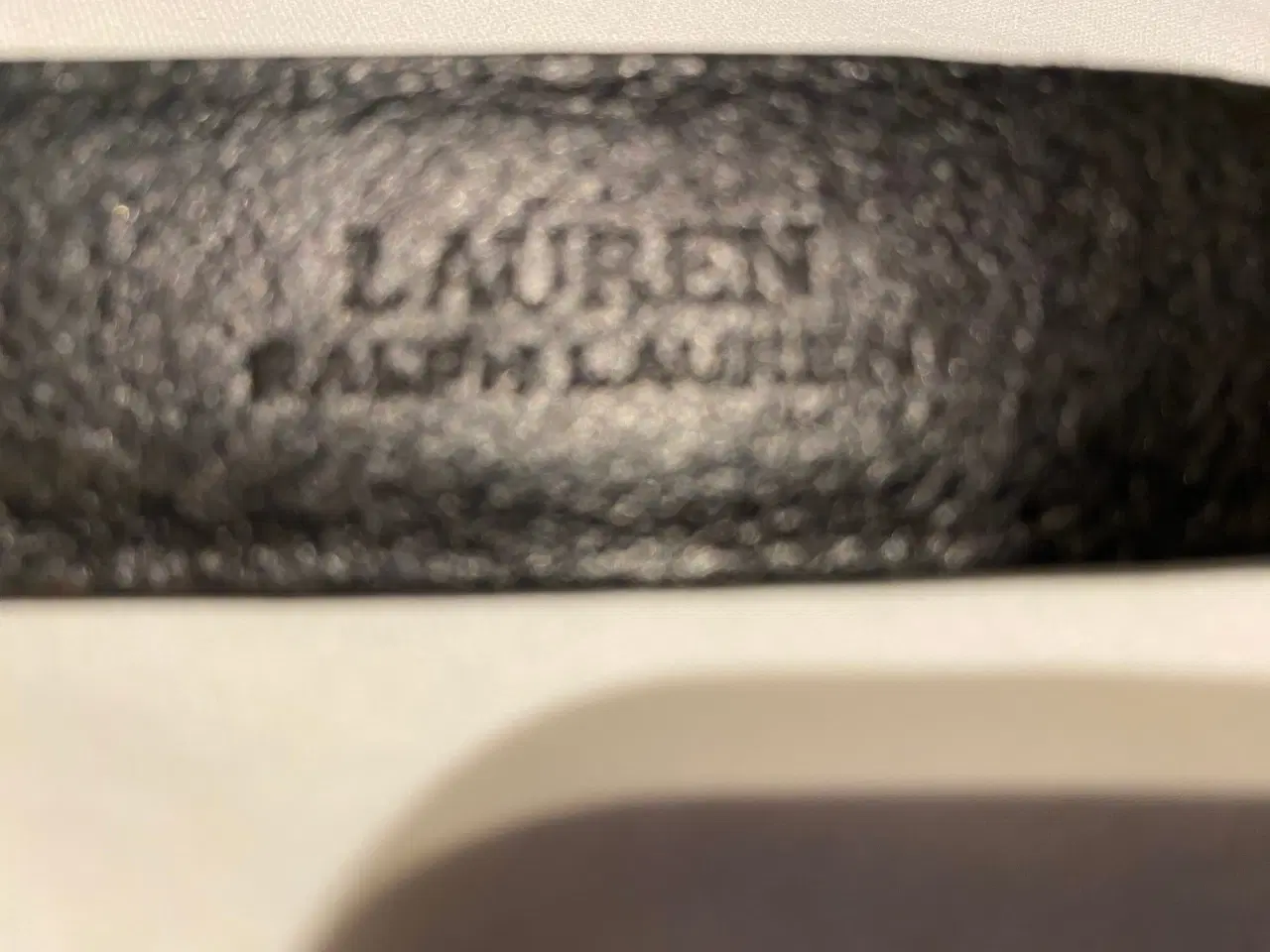Billede 3 - Ralph Lauren læderbælte 80 cm