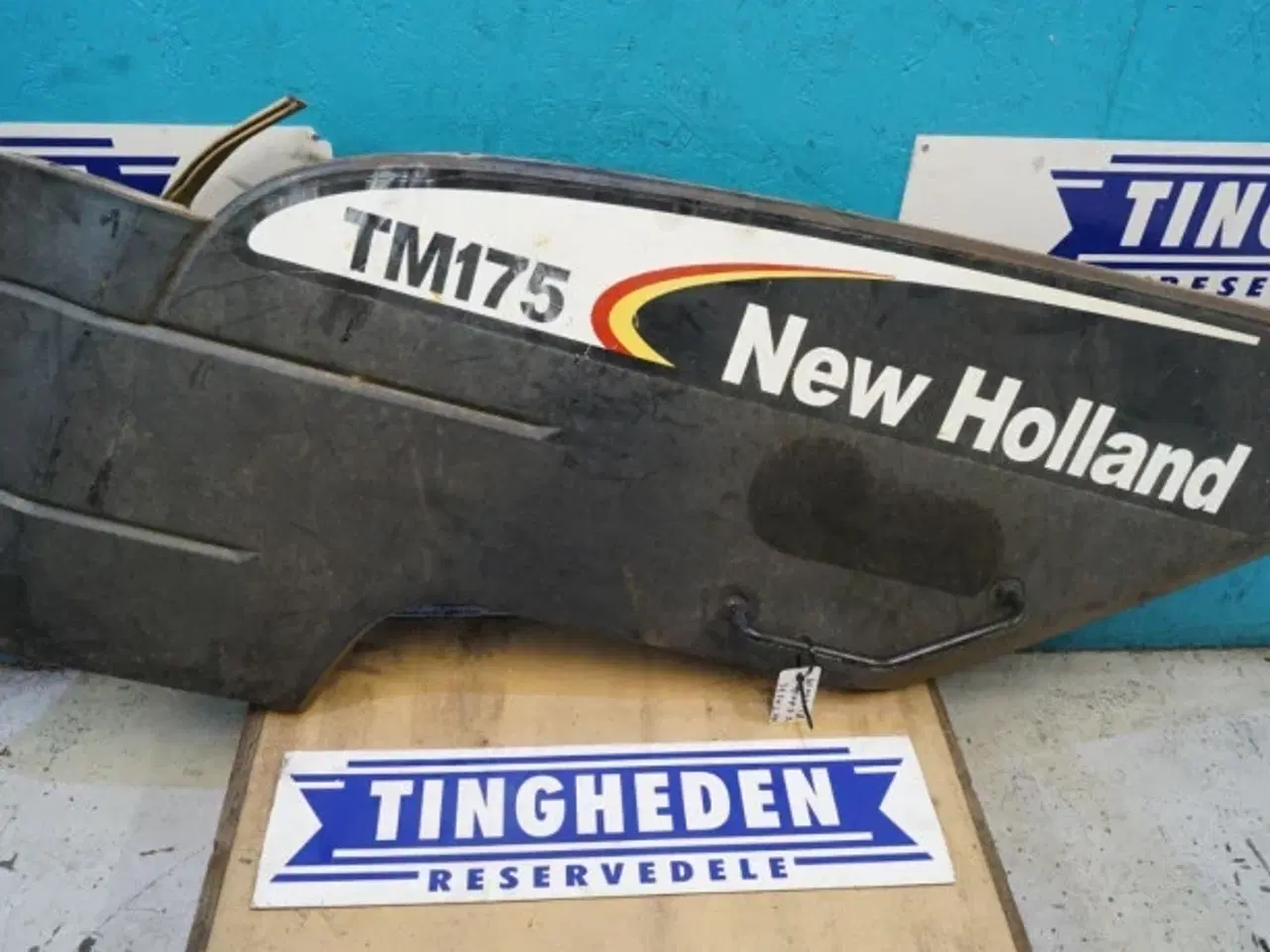 Billede 13 - New Holland TM 175 Sideskærm 82020019