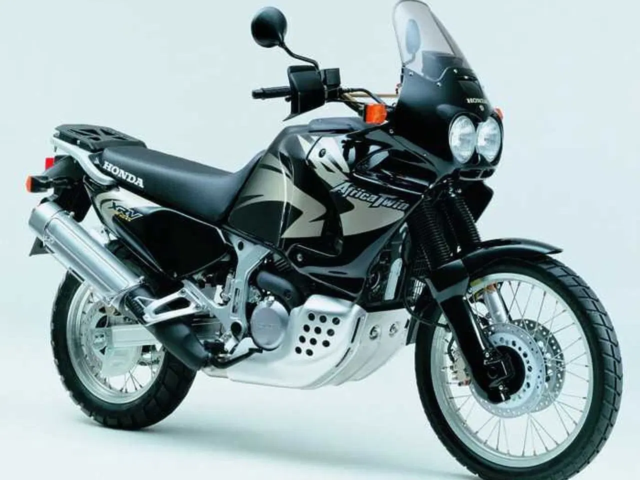 Billede 1 - Africa twin rd07 købes 