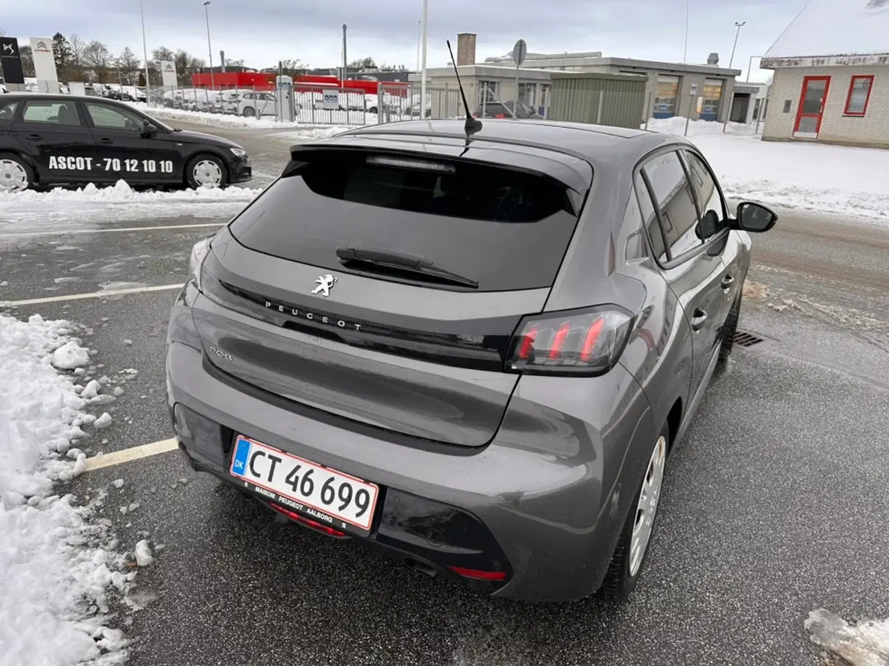 Billede 4 - Velholdt 208er