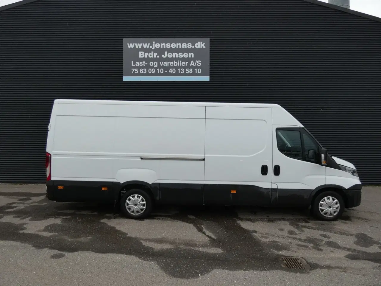 Billede 1 - Iveco Daily 35S16 16m3 2,3 D 156HK Van 8g Aut.