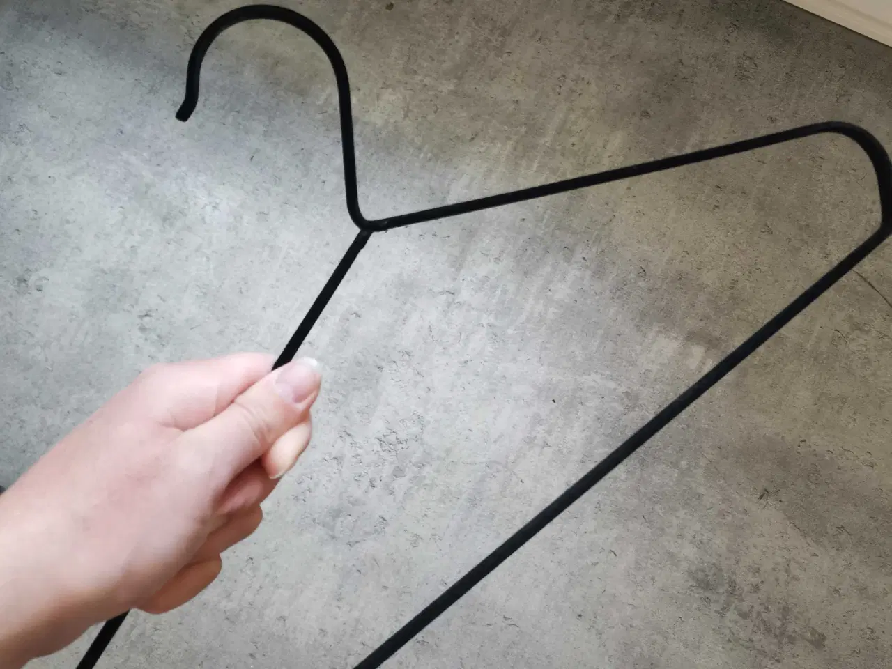 Billede 2 - IKEA STRYKIS bøjler 72 stk. 