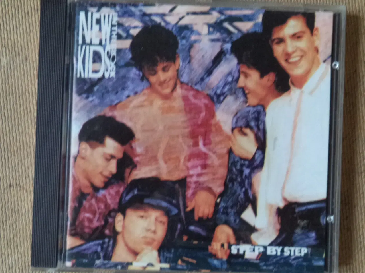 Billede 1 - New Kids On The Block ** Step By Step (ck 45129) 