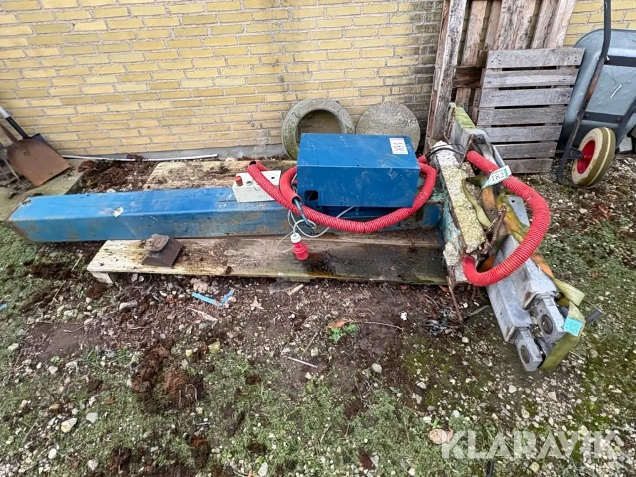 Billede 2 - Ensøjlet lidt