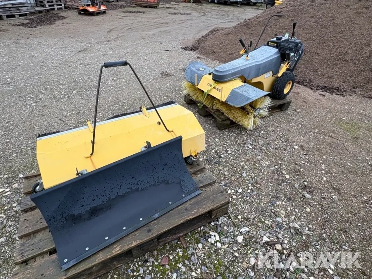 Billede 1 - Fejemaskine Bernards SSG65100C