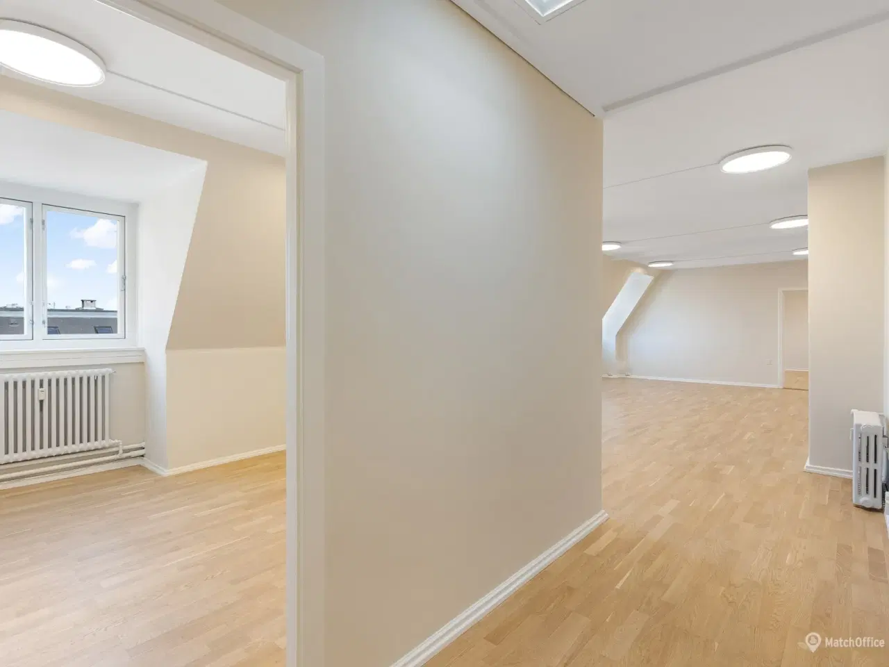 Billede 14 - INGEN BINDING - Kontorlejemål på 235 m² med flot udsigt til Tivoli og Glyptoteket