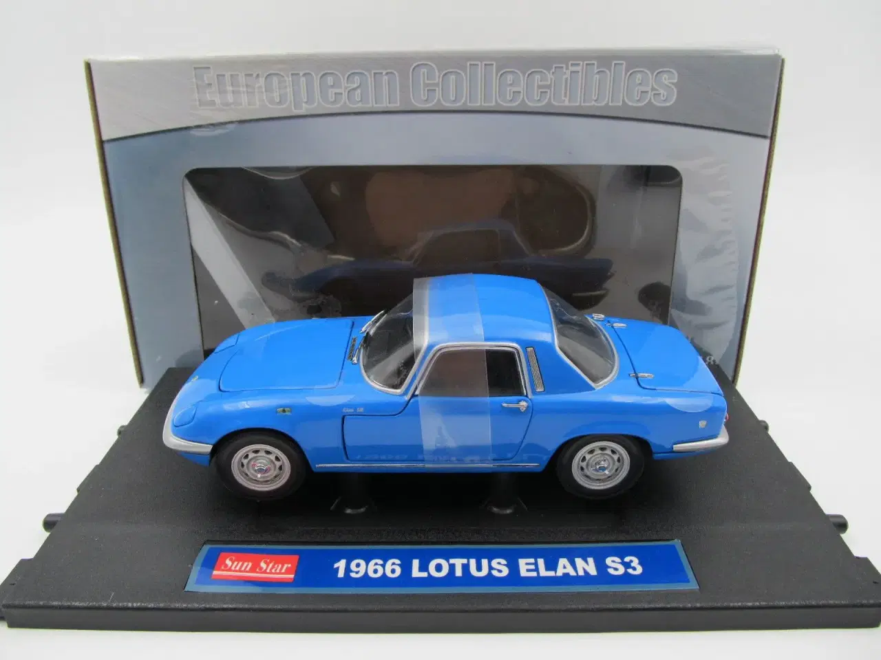 Billede 2 - 1966 Lotus Elan Coupe S3 1:18 