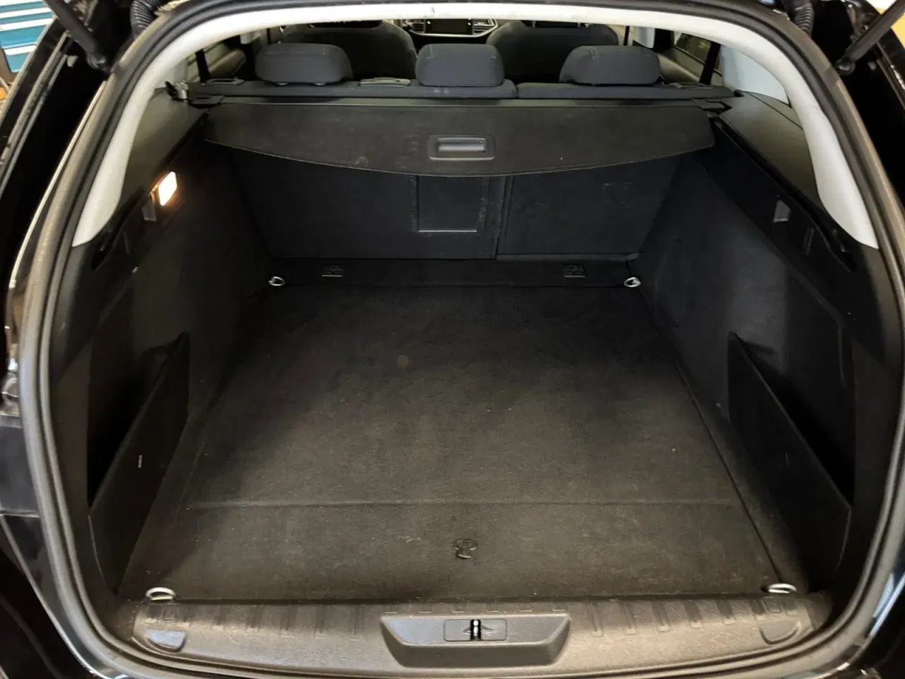 Billede 16 - Peugeot 308 1,6 BlueHDi 120 Allure Sky SW