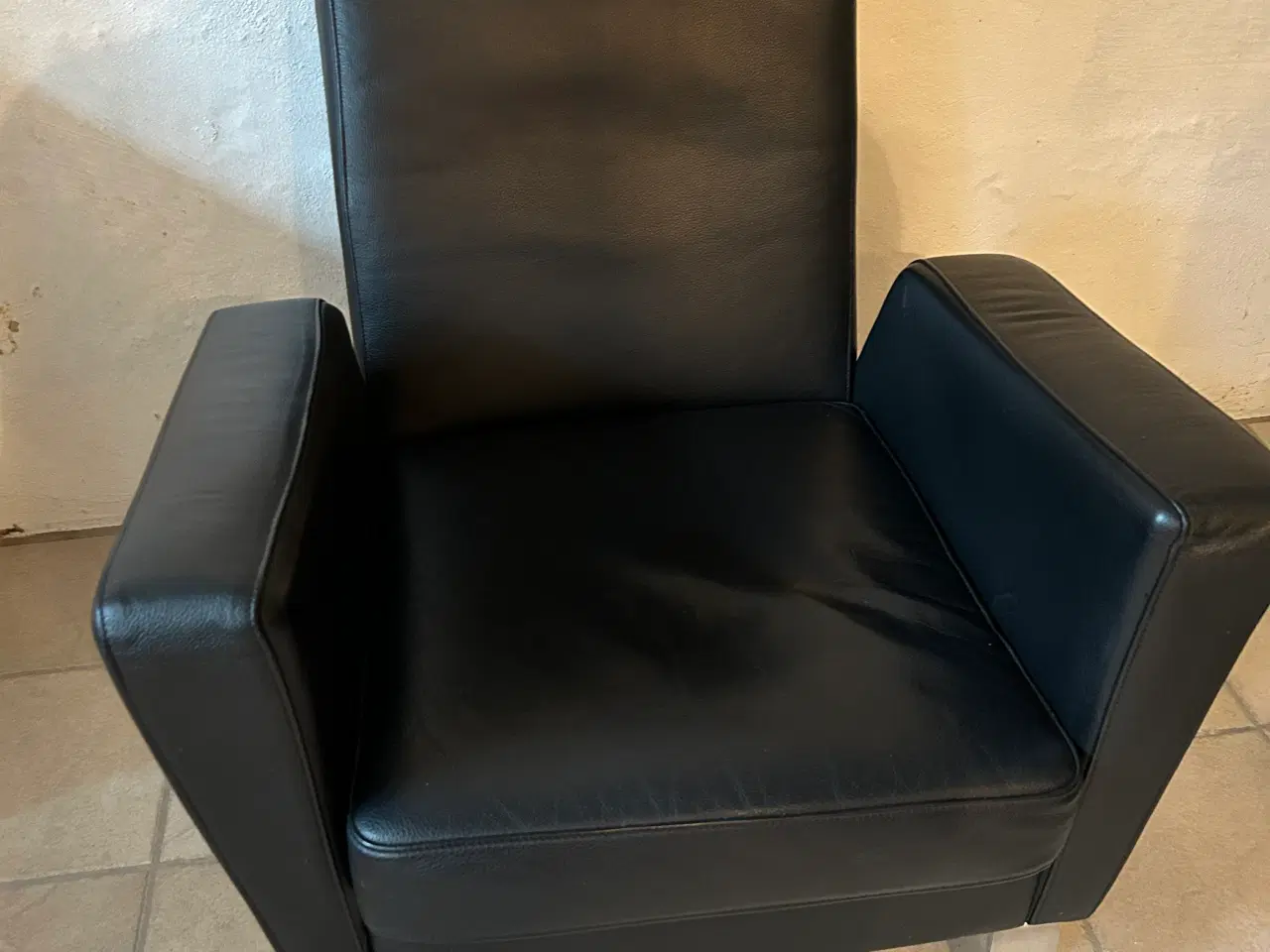Billede 3 - Lænestole i sort læder model aviator 