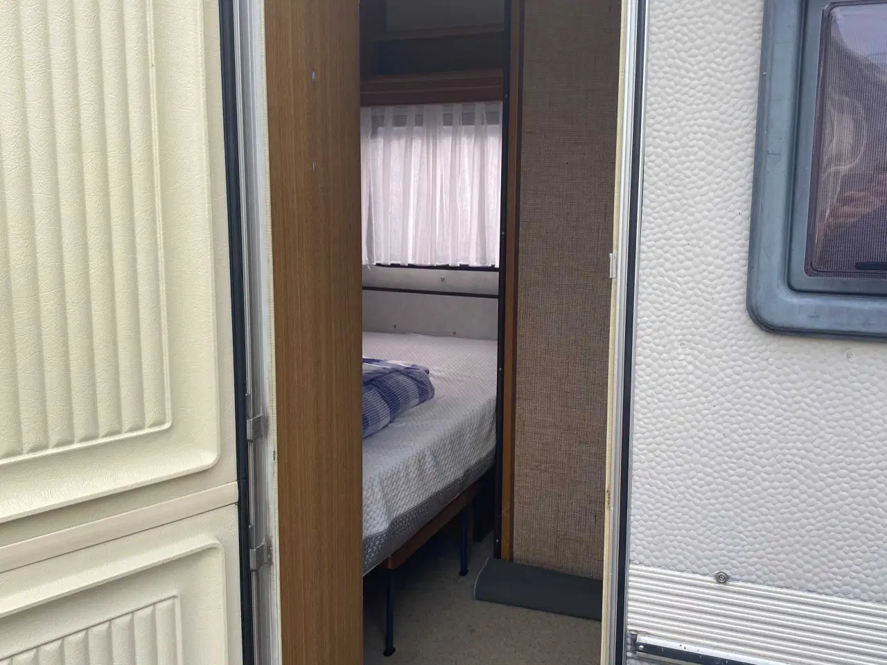 Billede 10 - Hobby De Luxe 390 - super fin vogn