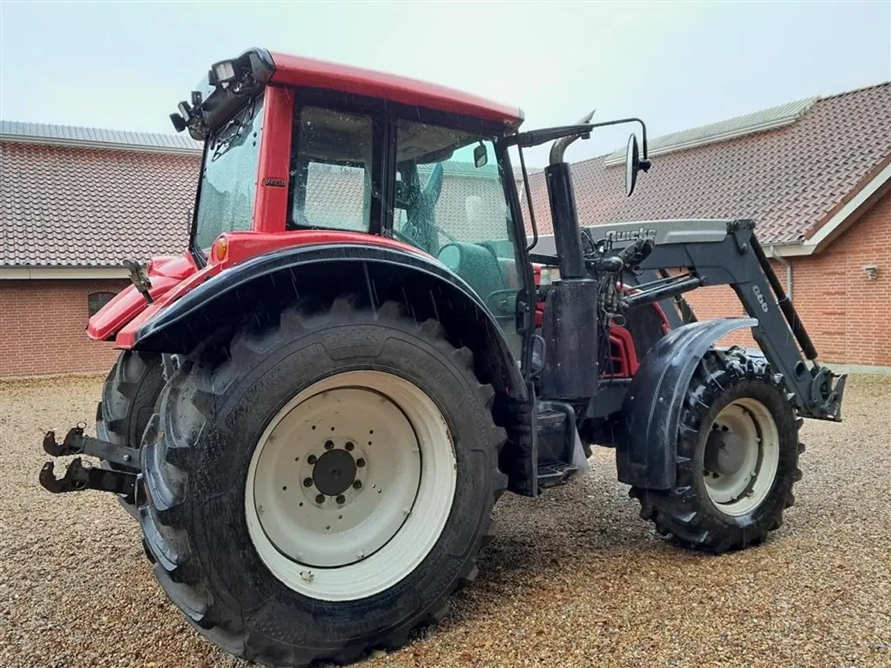 Billede 2 - Valtra N 163 Versu med Q66 frontlæsser (defekt gearkasse)