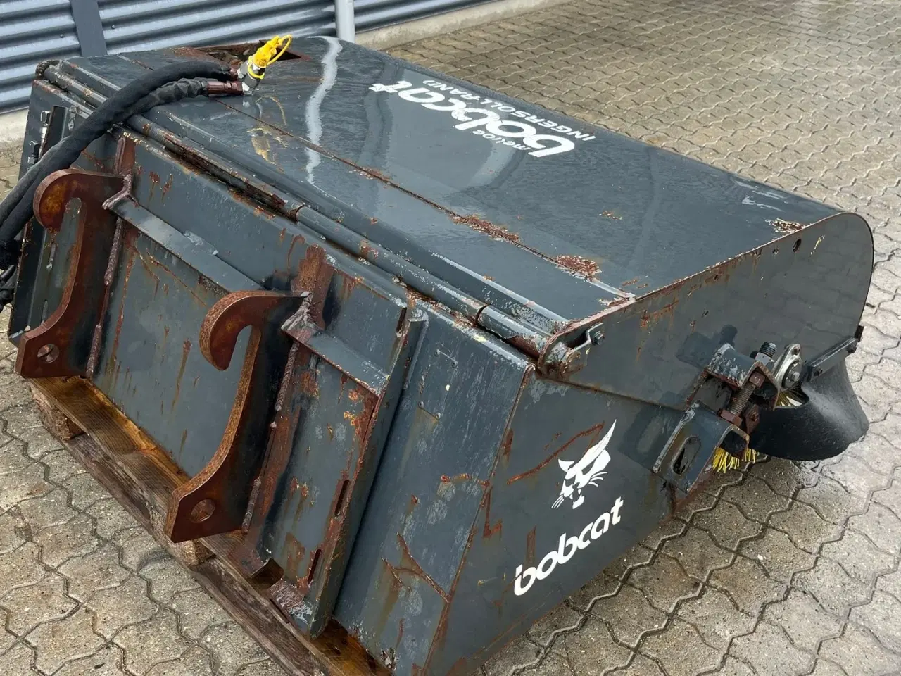 Billede 10 - Bobcat 150cm  hydraulisk opsamler kost