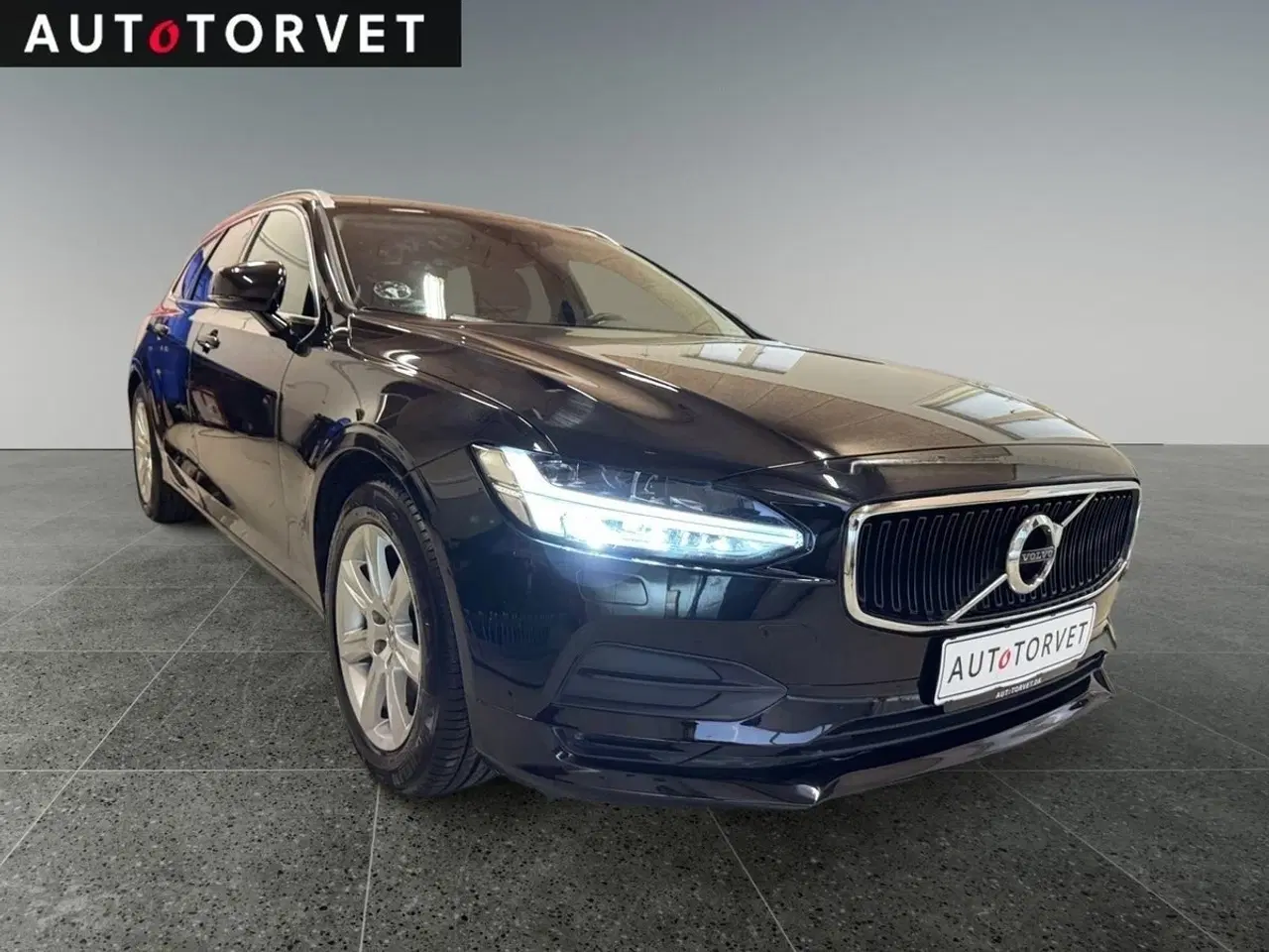 Billede 2 - Volvo V90 2,0 D4 190 Momentum aut.