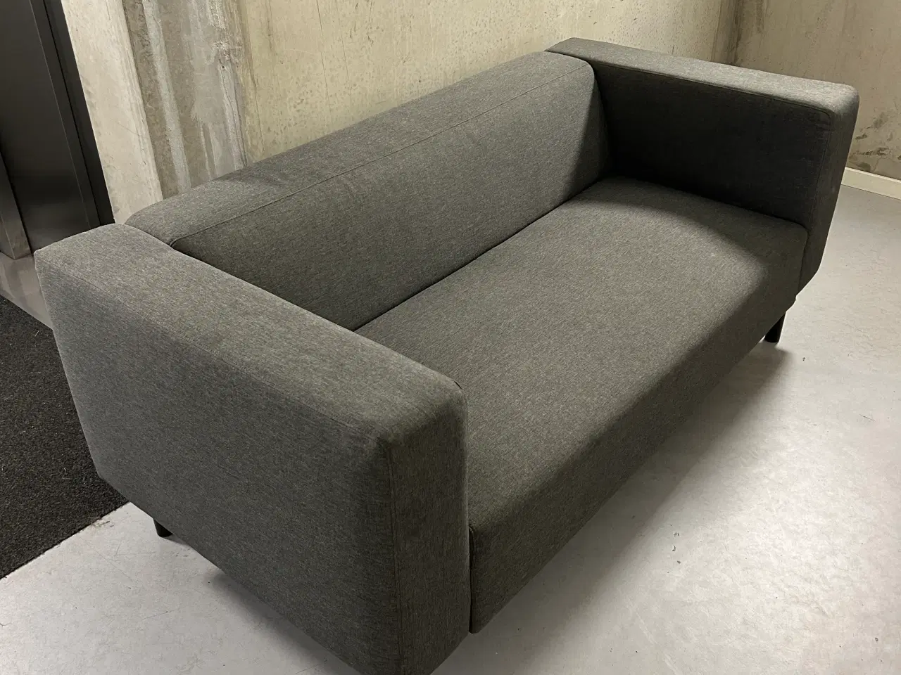 Billede 1 - Super lækker sofa i perfekt stand for kun 250kr!
