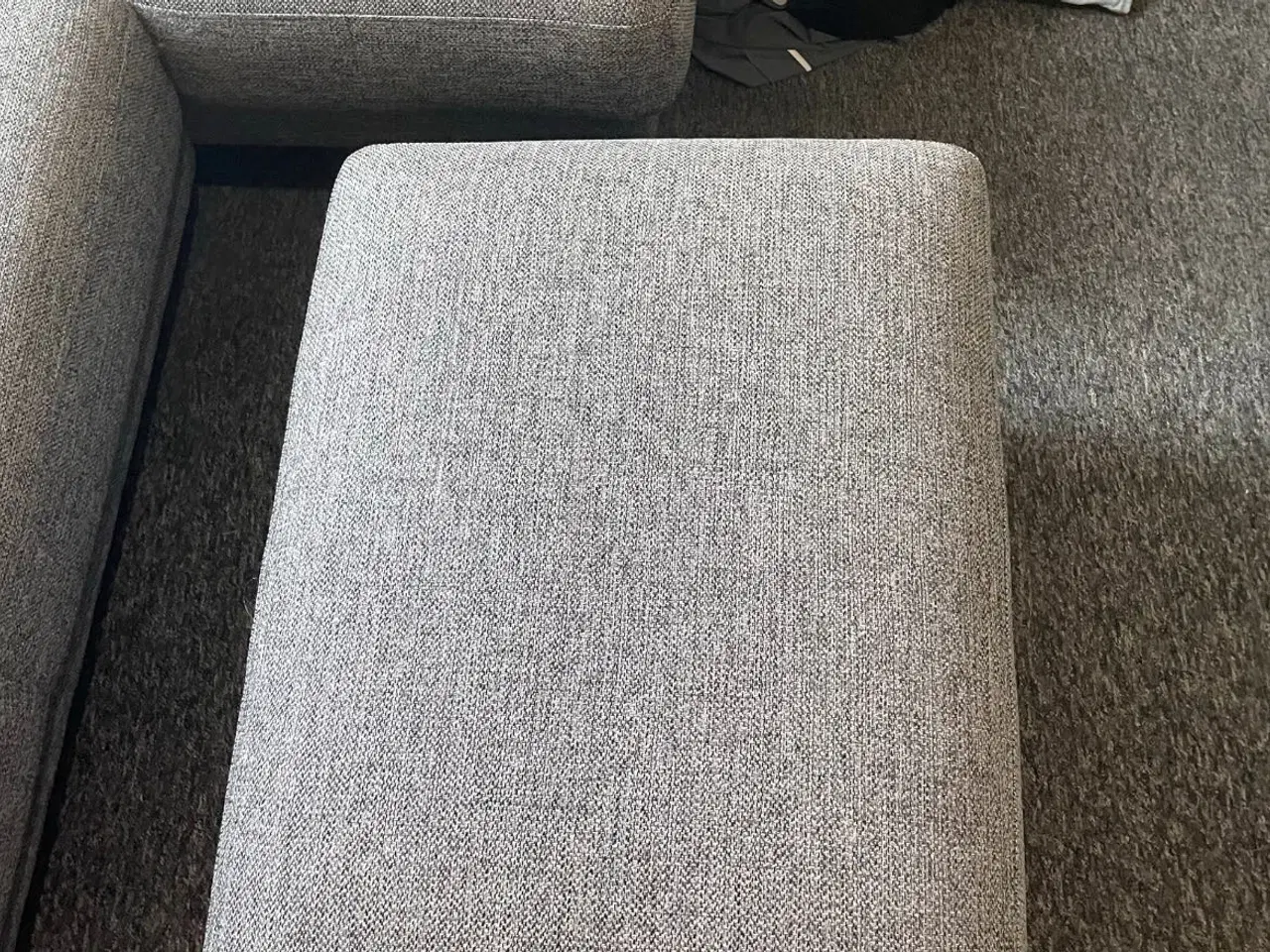 Billede 8 - 3 personers sofa, og en sofaskammel