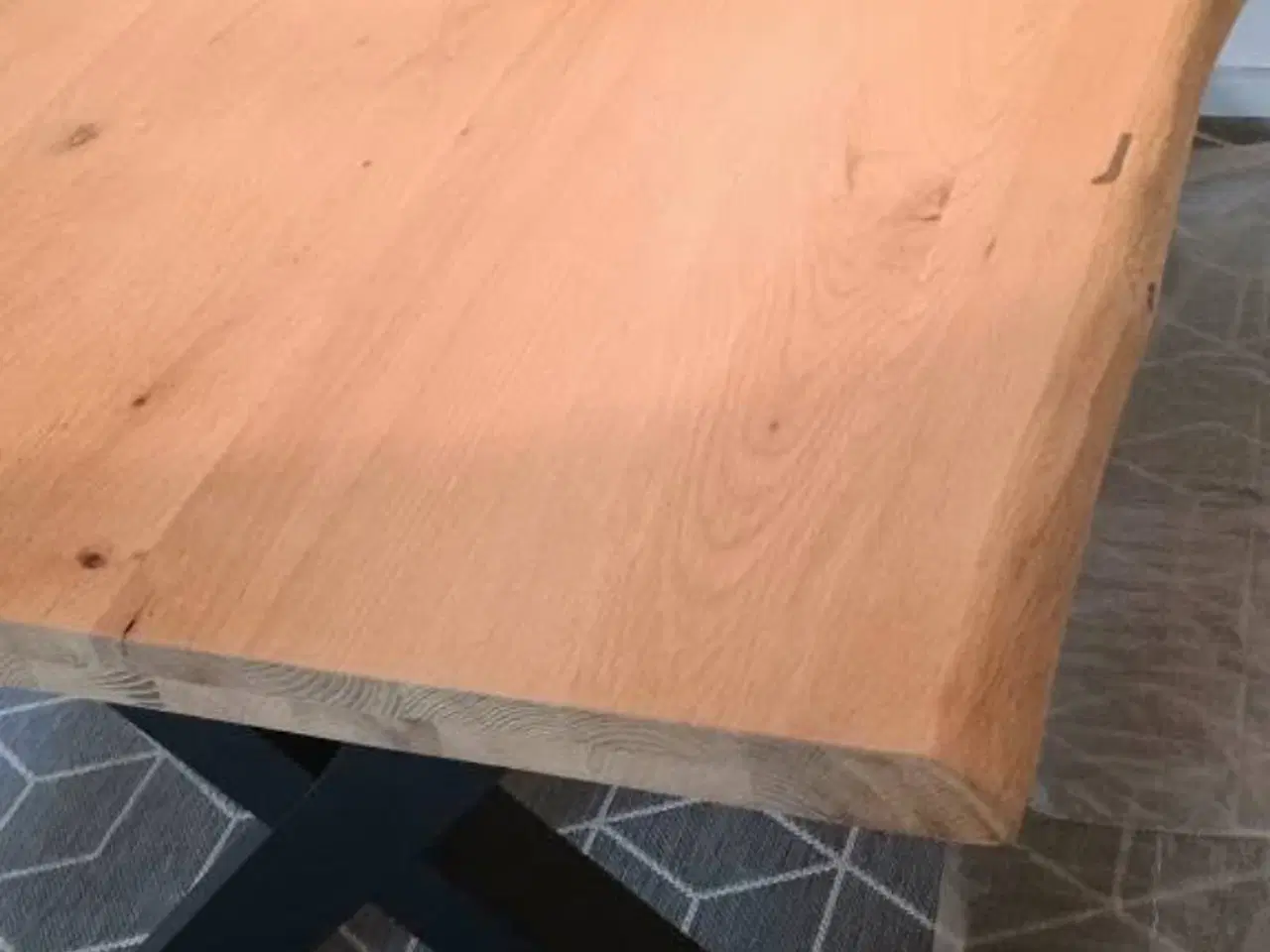Billede 3 - EGETRÆS PLANKEBORD - SOM NYT