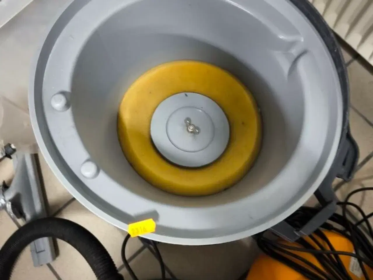 Billede 6 - 2 stk. støvsugere tør/våd