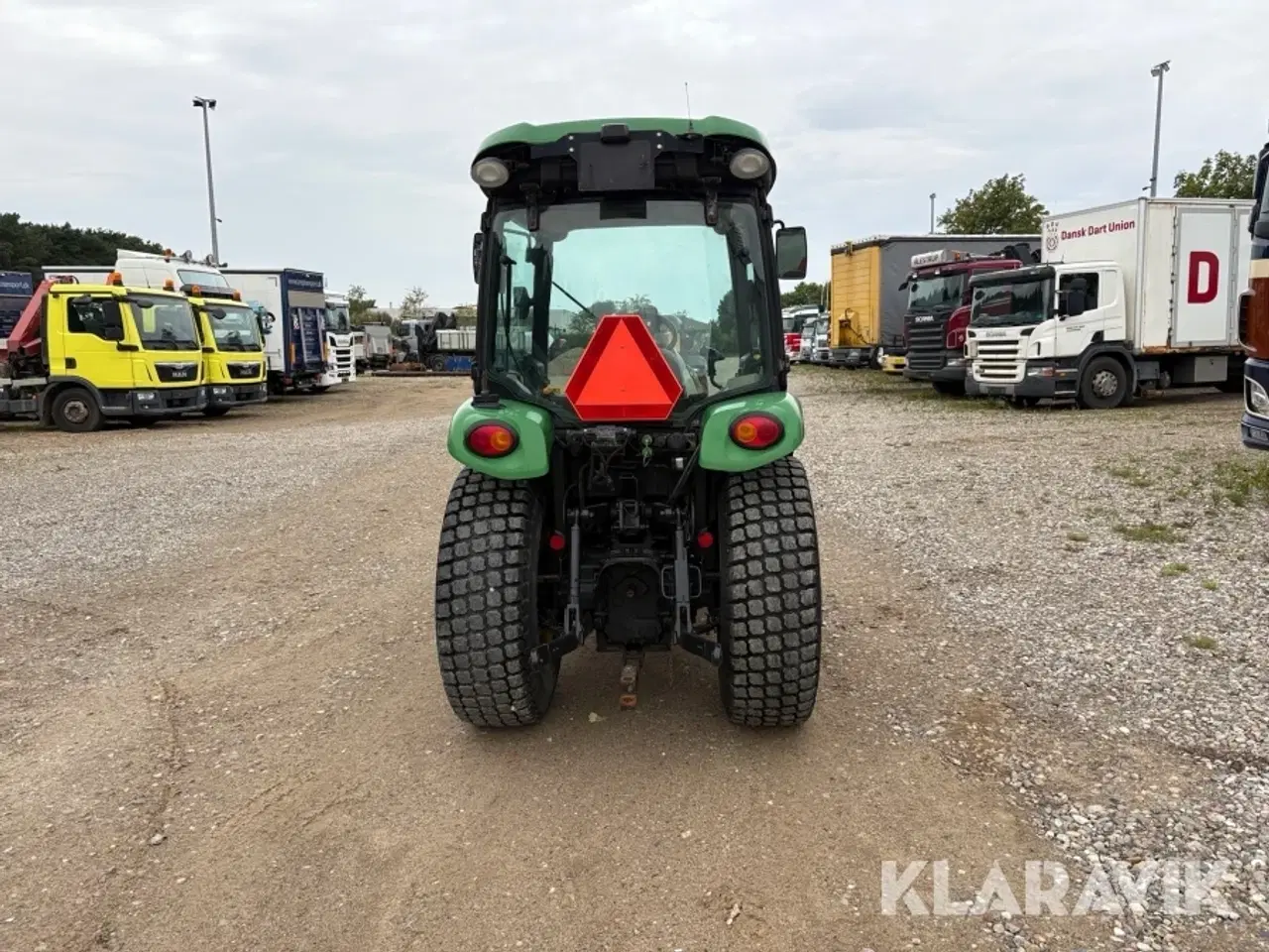 Billede 7 - Traktor John Deere 3720 med kost