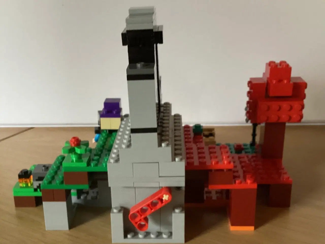 Billede 6 - Minecraft Lego, Den Ødelagte Portal nr. 21172, 