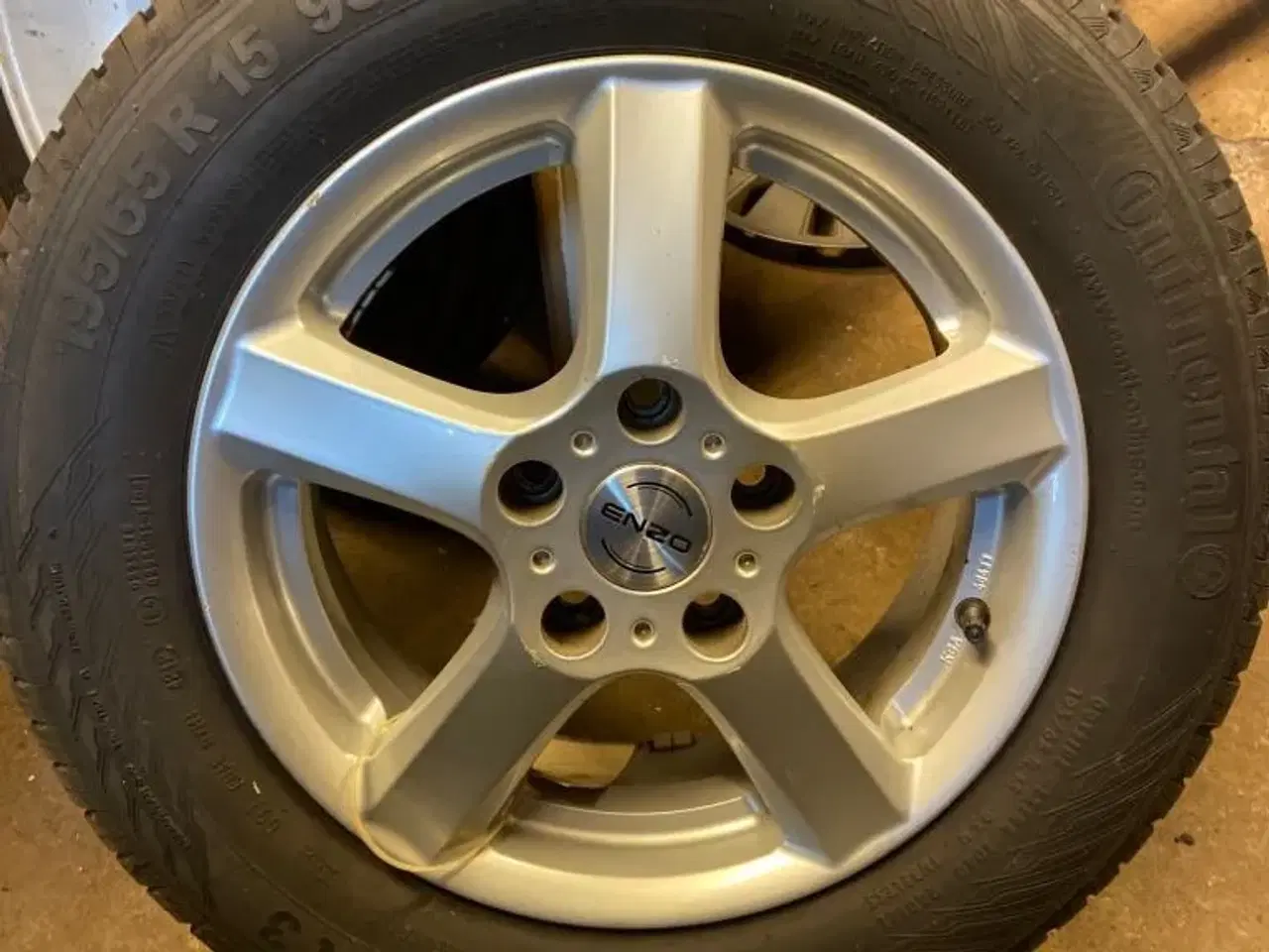 Billede 10 - ENZO 15 tommer aluhjul m dæk