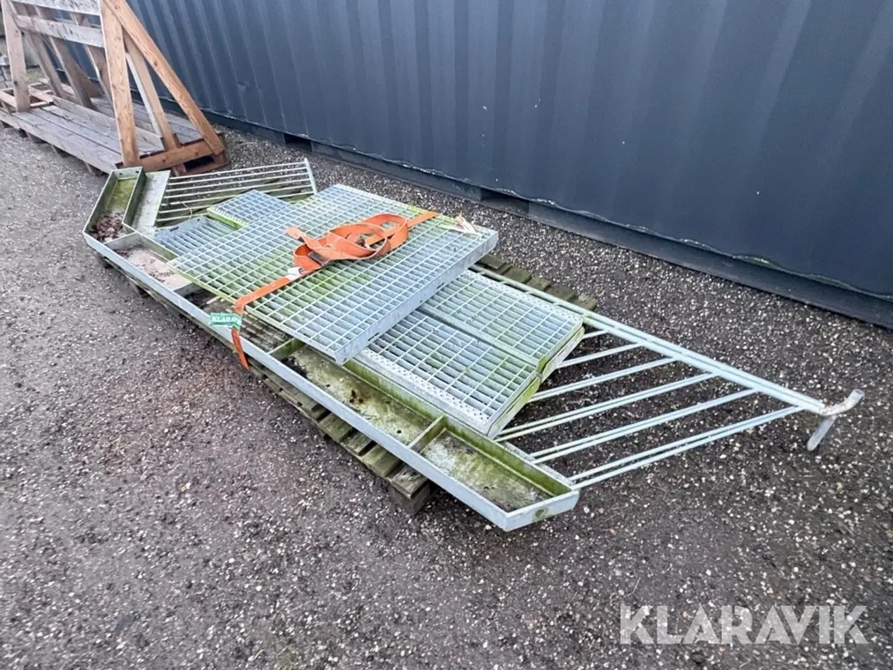 Billede 1 - Ståltrappe 7 trins