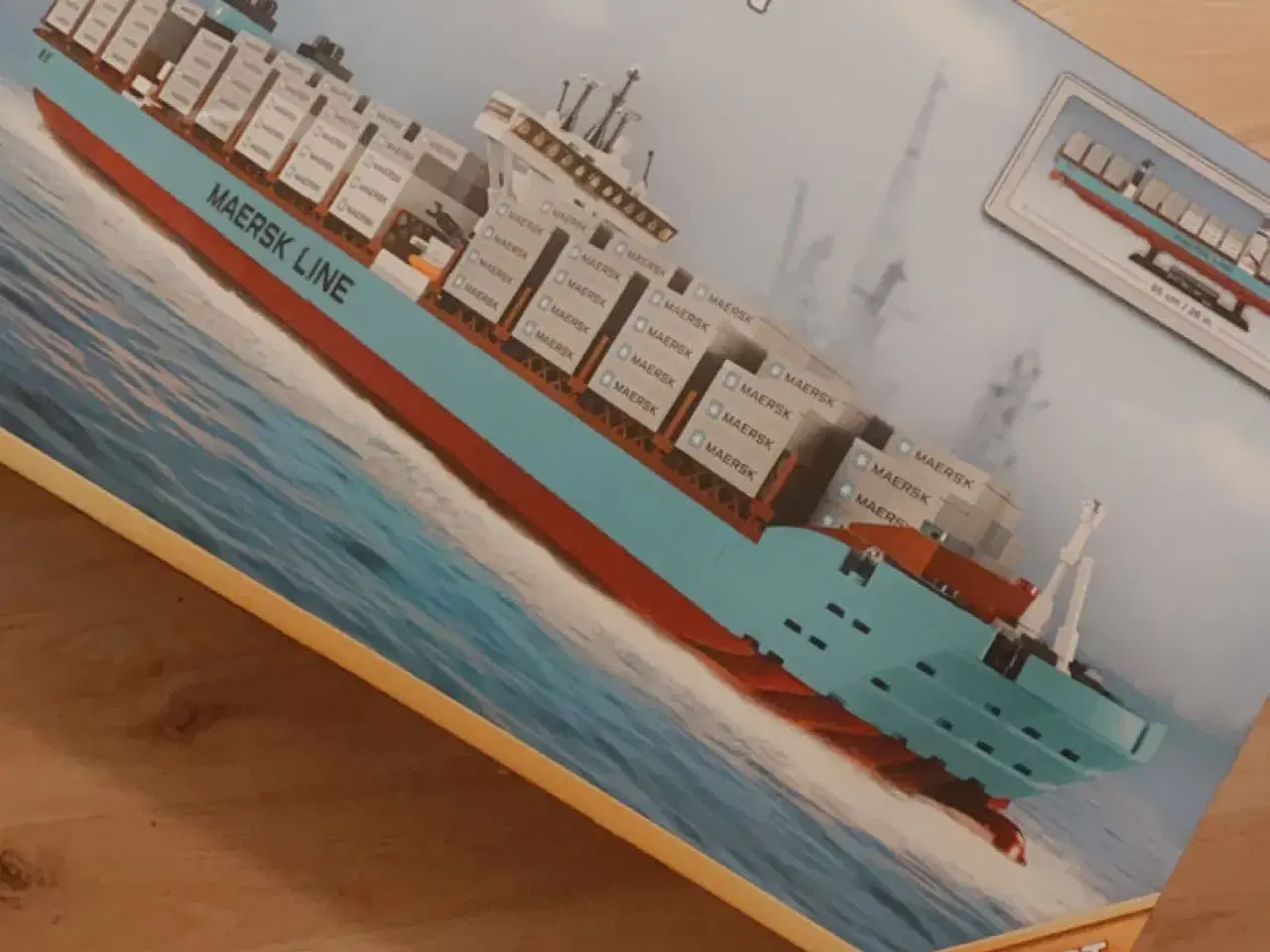 Billede 1 - Mærsk skib lego