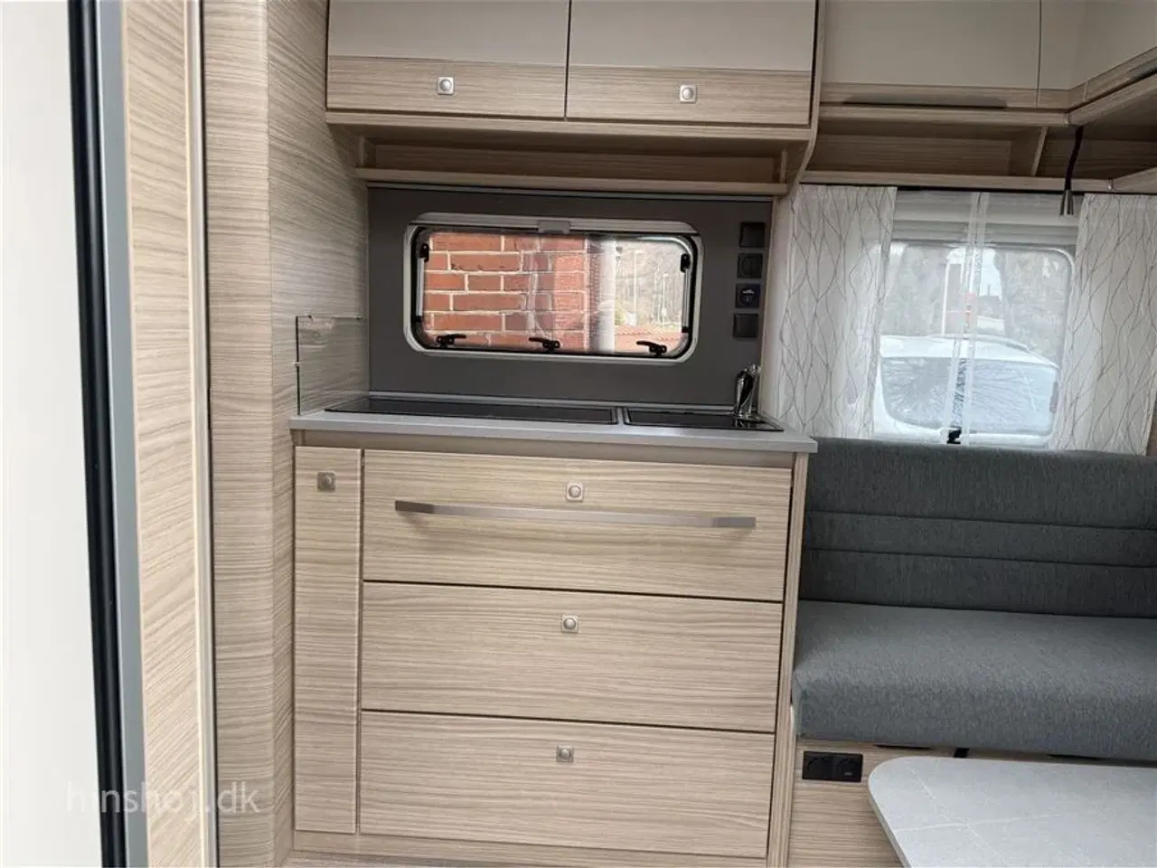 Billede 13 - 2026 - Fendt Bianco Selection 495 SG   2026 Fendt Bianco Selection 495 SG Se den hos  Hinshøj Caravan