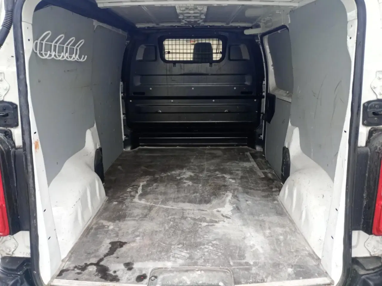 Billede 10 - Peugeot Expert 2,0 BlueHDi 120 L2 Plus Van