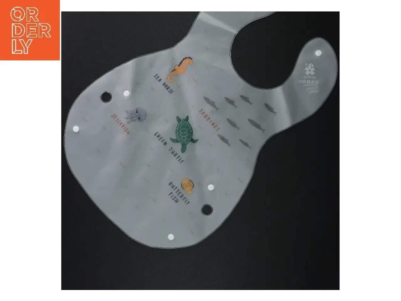 Billede 2 - Børne hagesmæk (str. 29 x 27 cm)