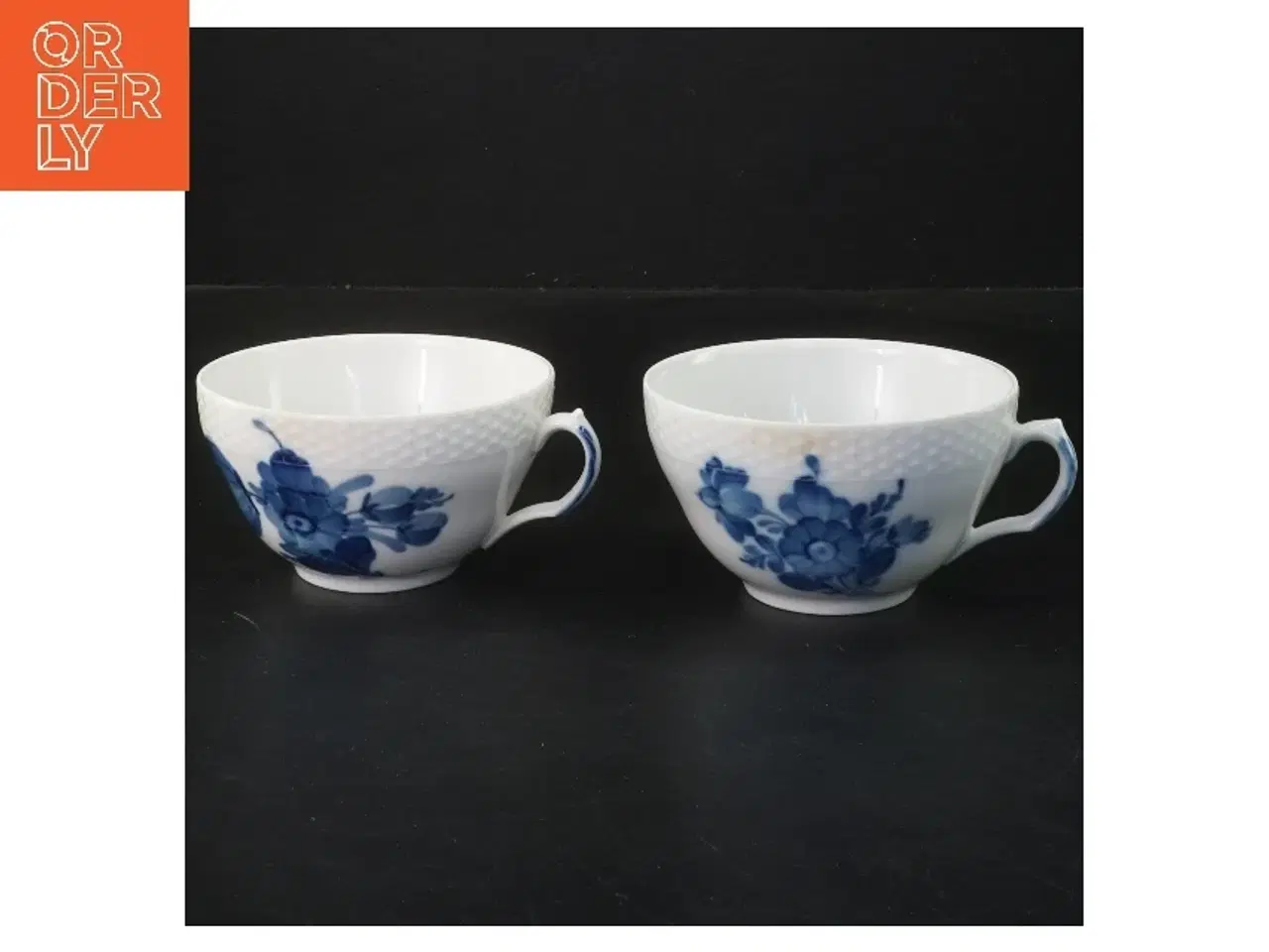 Billede 1 - Porcelænskopper med blåt blomstermønster fra Royal Copenhagen (str. 2 stk Ø 10,5 cm)