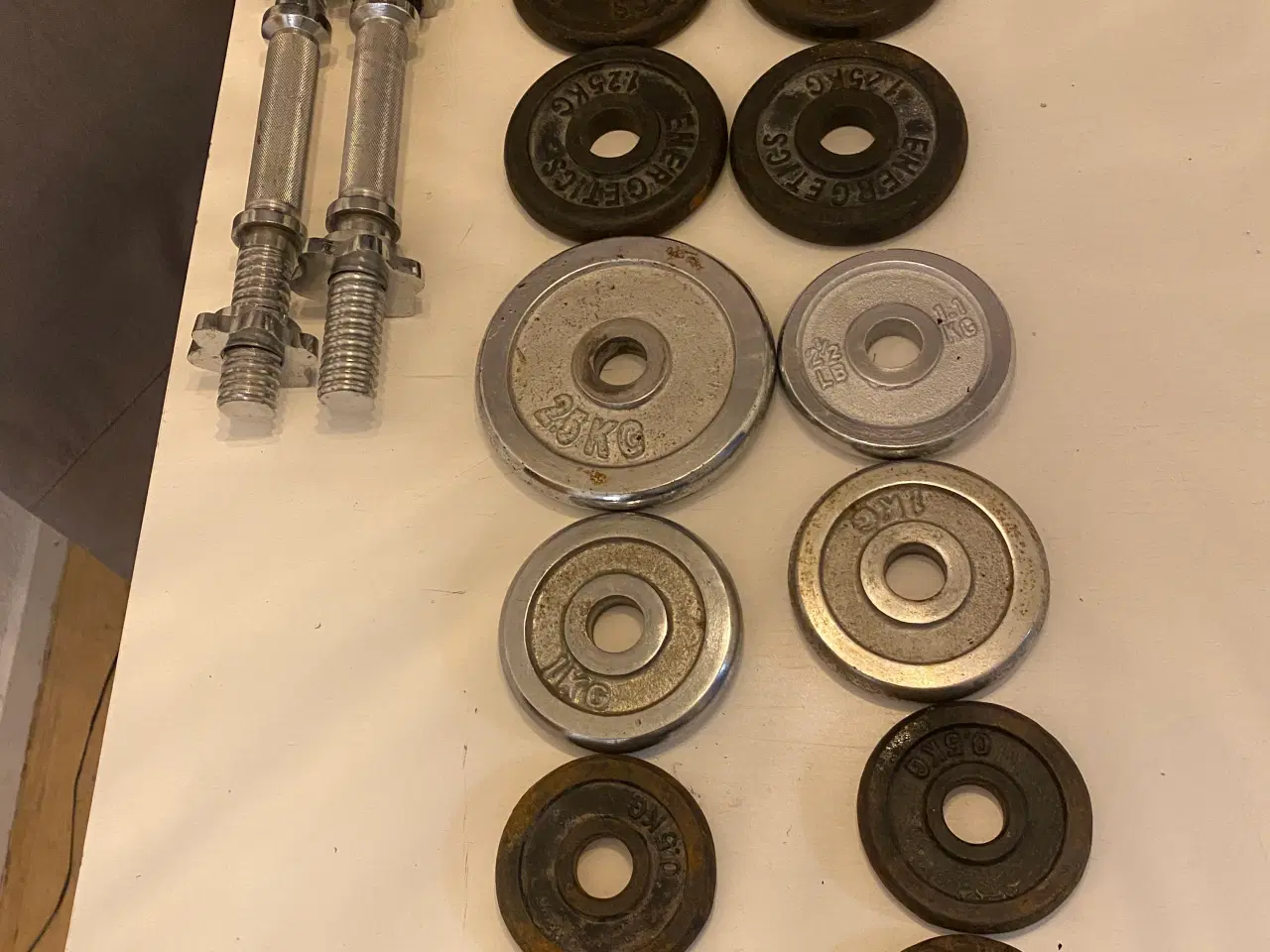 Billede 2 - Vægtstangsæt med vægtskiver og låsemøtrikker