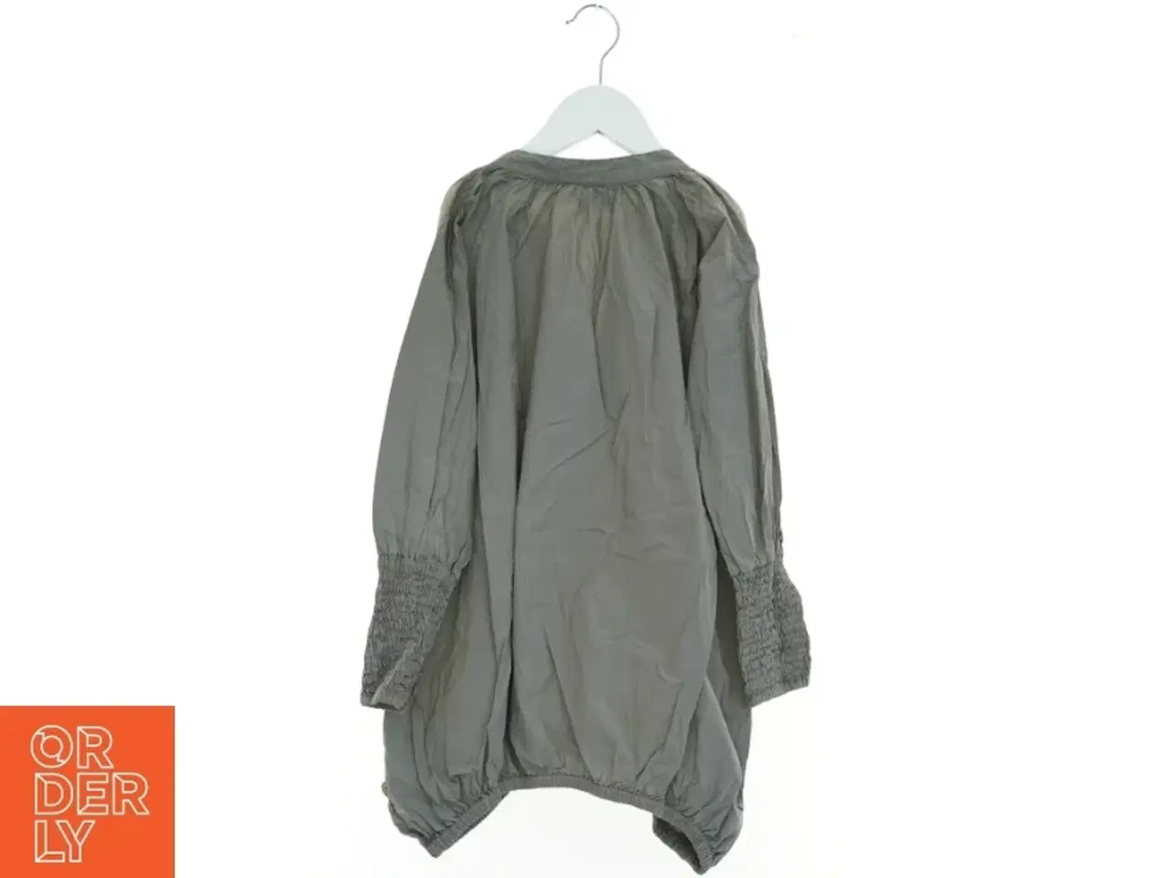 Billede 2 - skjorte/ Kjole fra Pomp de Lux (str. 116 cm)