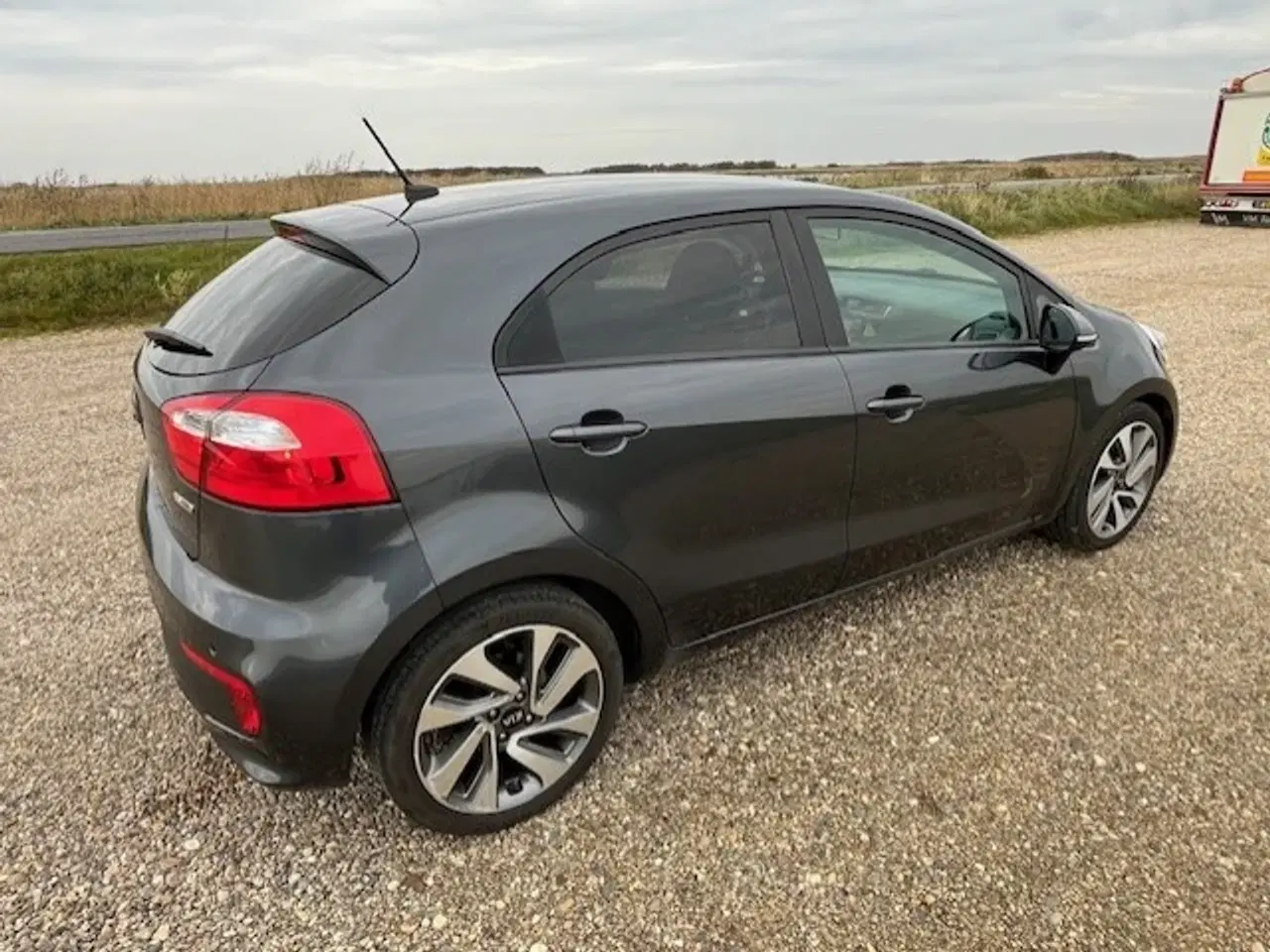Billede 7 - Kia Rio 2016 – Velholdt og Veludstyret.