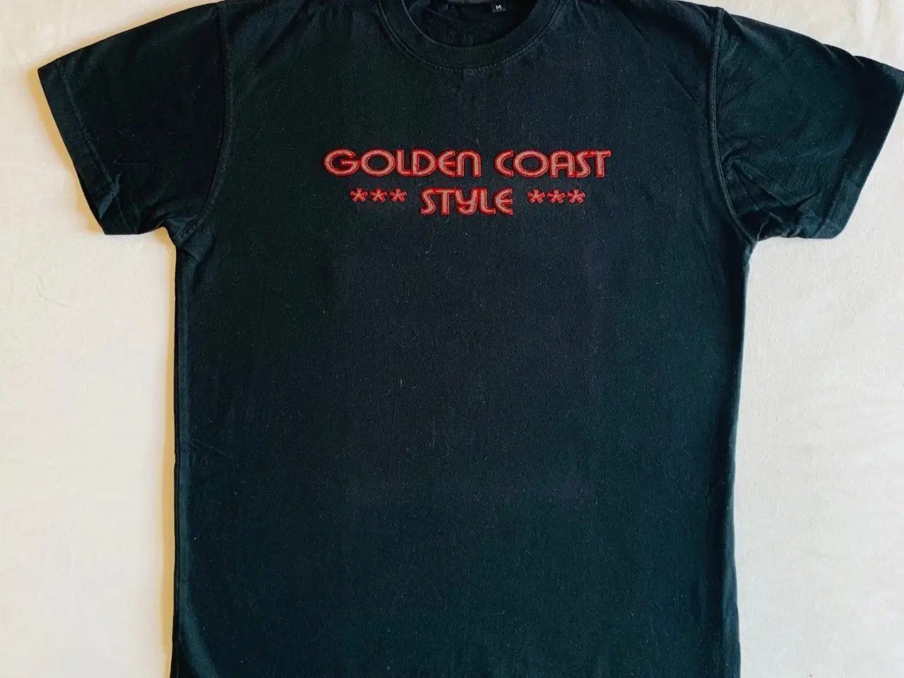 Billede 1 - Golden Coast Style t-shirt (Str. M)
