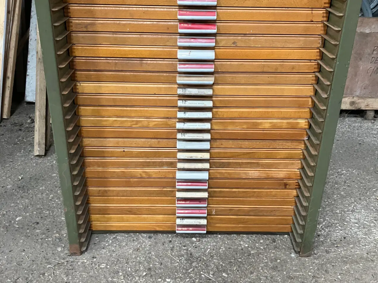 Billede 1 - Sættekasseskab 