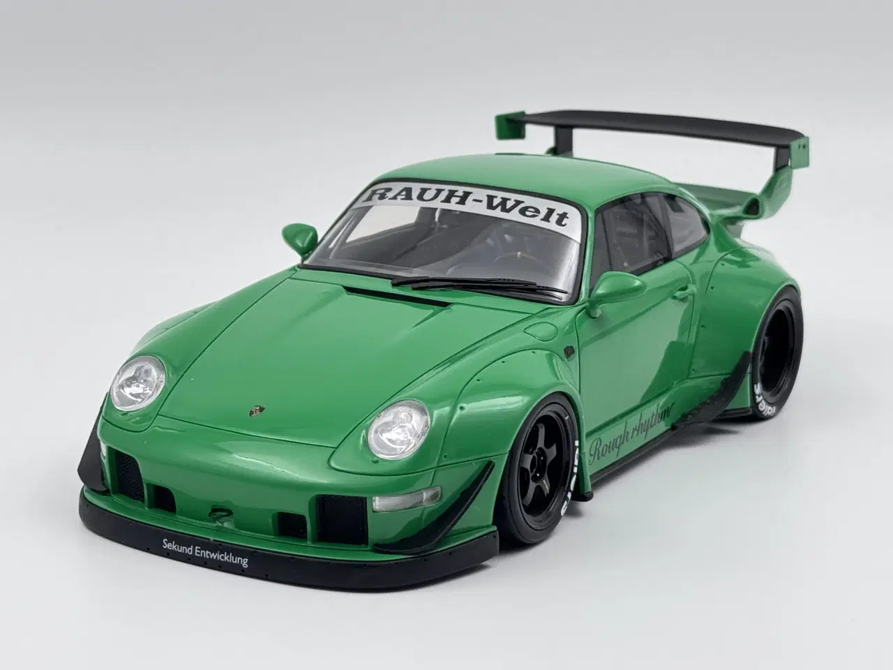 Billede 1 - 1994 Porsche 911 RWB Rauh Welt Edition 993 - 1:18