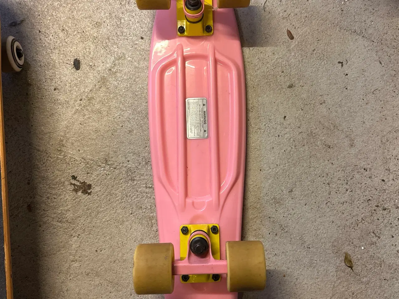 Billede 2 - Lyserødt penny board 