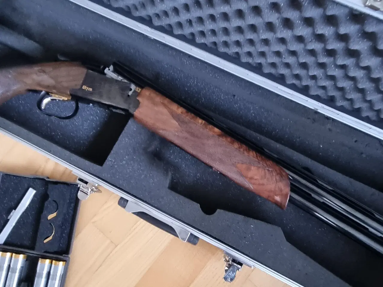 Billede 5 - BROWNING 725 BLACK C3 sælges