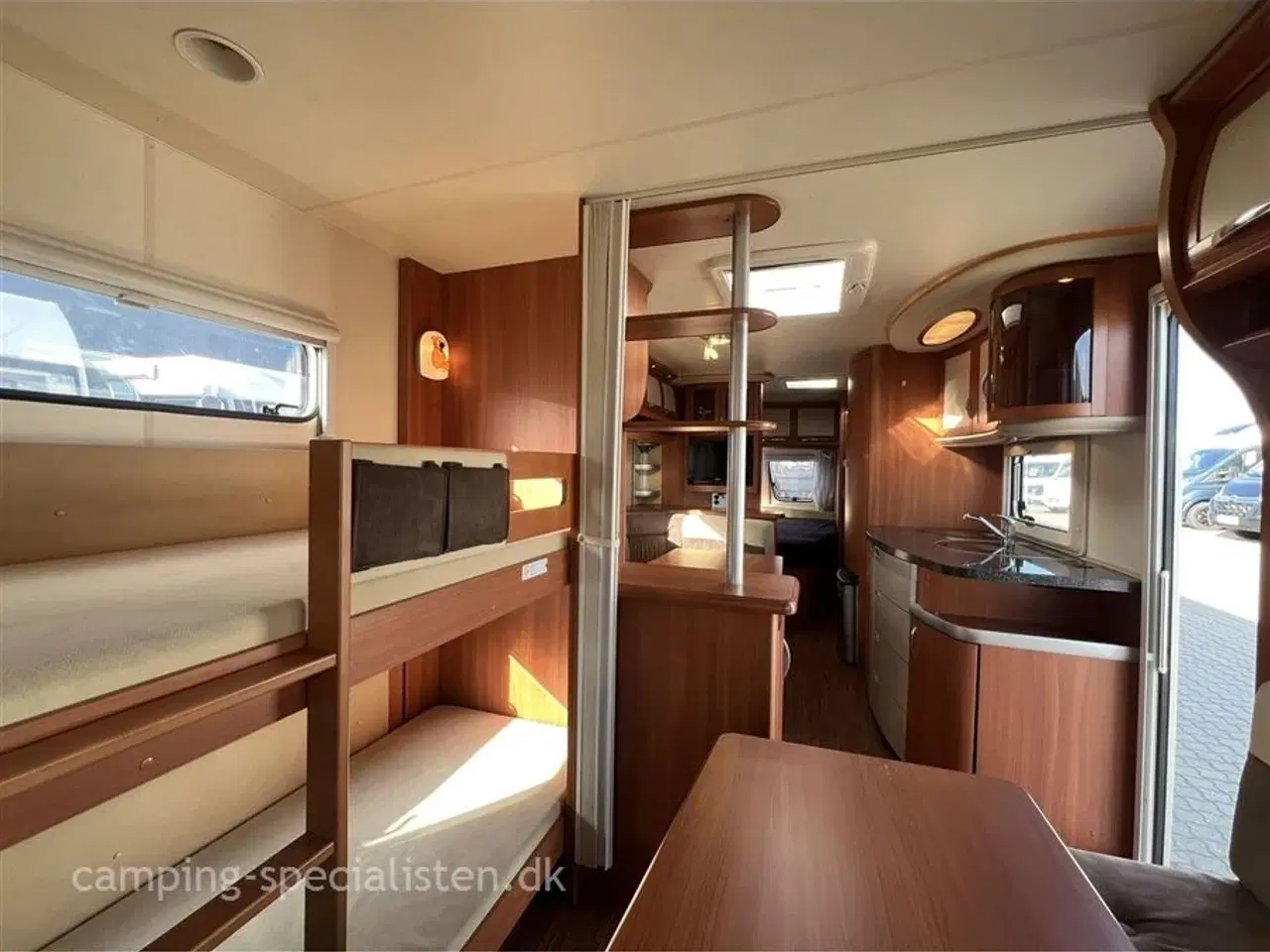 Billede 8 - 2010 - Hobby Excellent 650 KMFe   2010 Hobby 650 Excellent 650 KMFe - Se den nu hos Camping-Specialisten