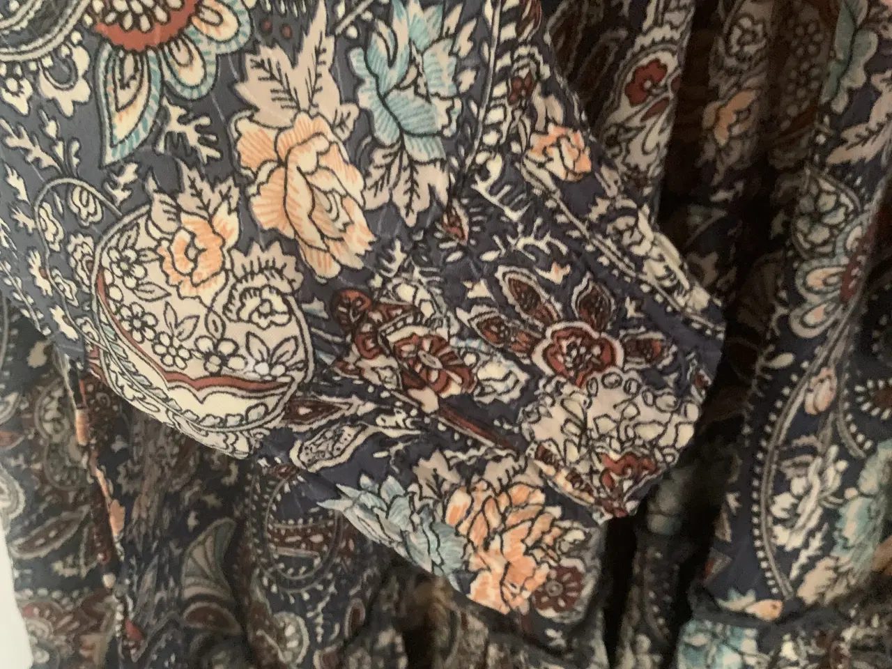 Billede 4 - Black Colour kjole str. M/L