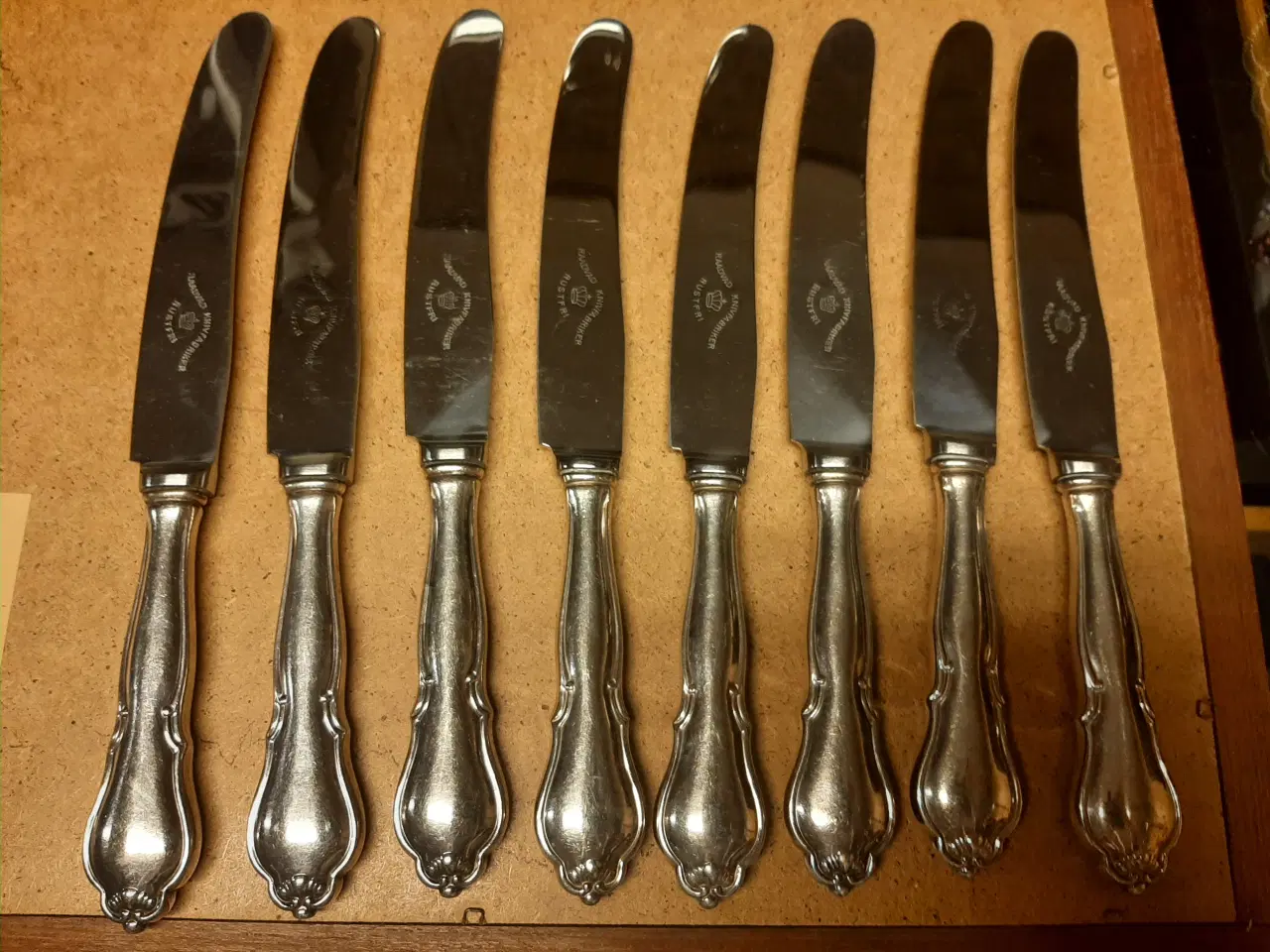 Billede 1 - Ambrosius 8 knive