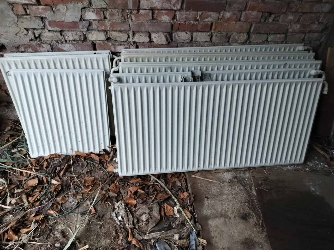 Billede 1 - radiatorer fra ombygning