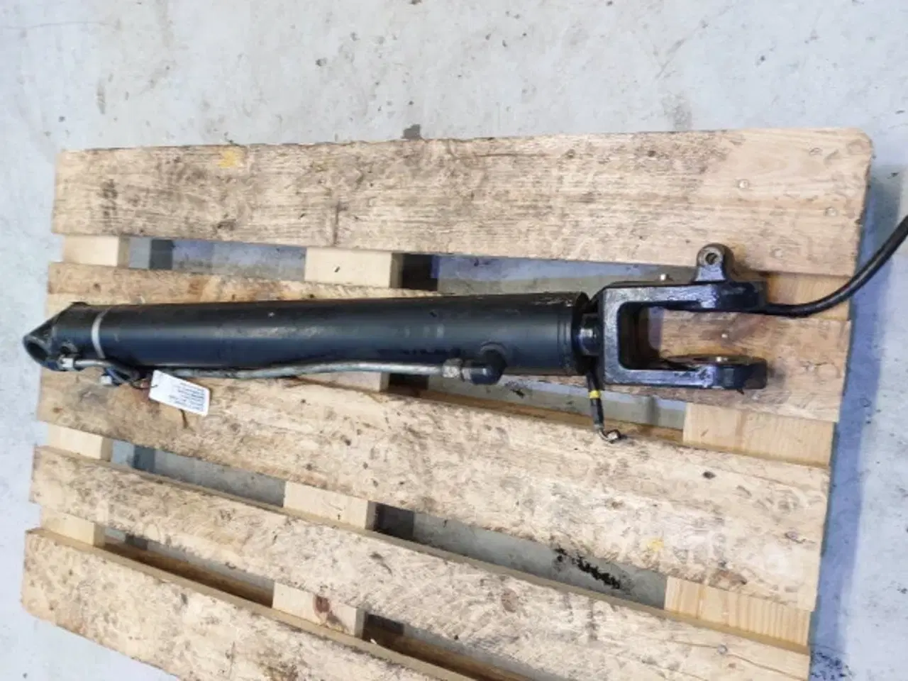 Billede 2 - GEHL AL750 Cylinder 50307333